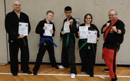 Neue Karate Gürtel beim LTV 1861